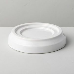 5/$25 Hearth & Hand white pillar holder